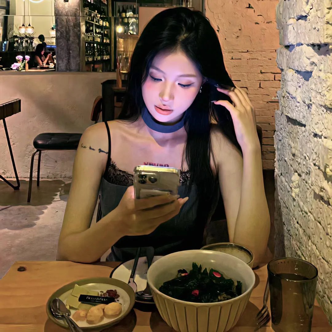 布劳涅森林的女人们